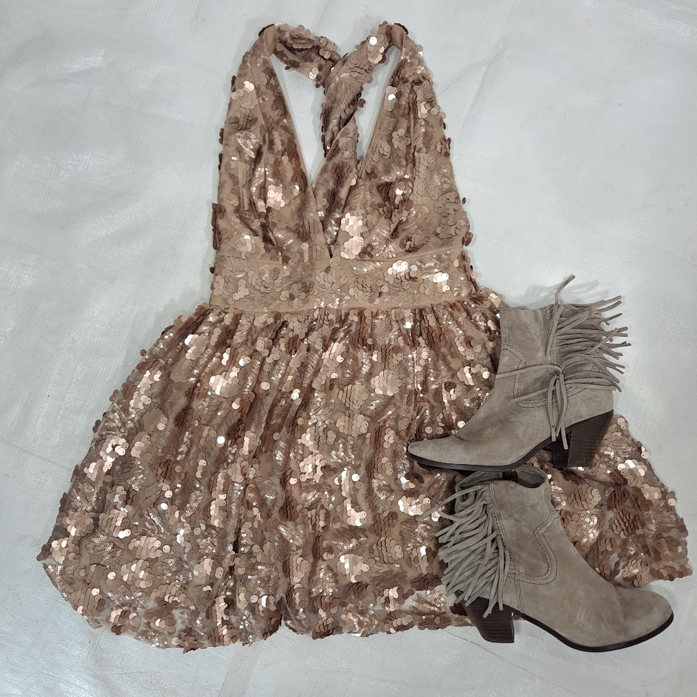 Lulu's Gold Got That Glam Sequined Dress - Picture 7 of 16